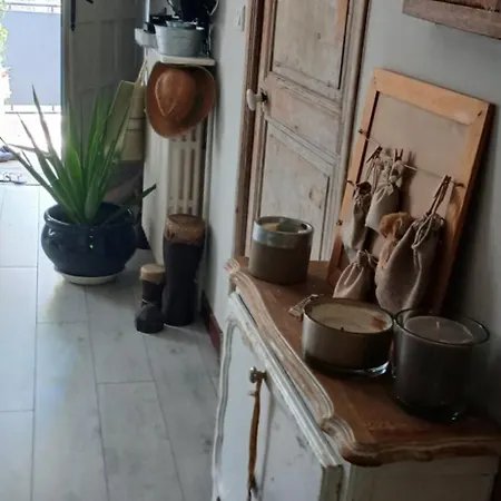 Au Fil De L 'eau *