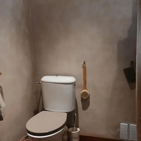 Au Fil De L Eau بيت للعطل كان